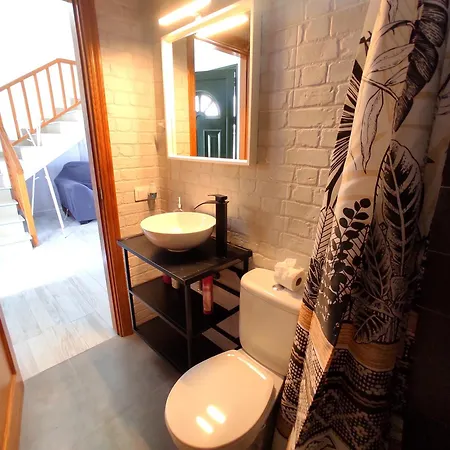 Gara, Semi-detached Duplex, Terrace And Private Pool Hébergement de vacances